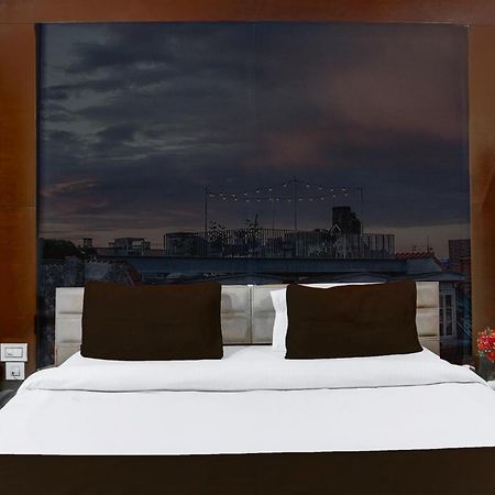 Super Collection O Railway Station Road Near Clock Tower Hotell Ludhiana Eksteriør bilde